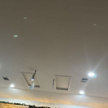 Quality Homes Painting - Before repair - Painters Near Me - San Marcos, Texas Quality Homes Painting - Before repair - Painters Near Me - San Marcos, Texas