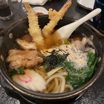 Gintaro Japanese Kitchen - Nabe Udon - Japanese Near Me - Edmonton, Alberta
