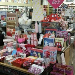 Papersource - If your looking for fun and unique valentine's gifts check out papersource MOA. Cool collection