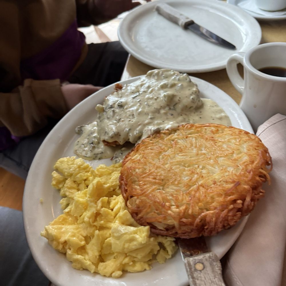 Gravy - Animal Lovers- fried chicken - American Near Me - Portland, Oregon