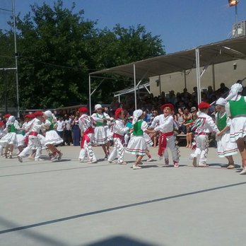 Kern County Basque Club - Beautiful costumes and wonderful performances - Social Clubs Near Me - Bakersfield, California