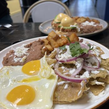 Coleta Brunch - Huevos Rancheros Verde - Mexican Near Me - National City, California