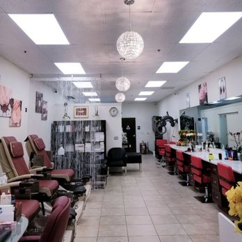Beauty Elements Salon - Inside view of the salon - Hair Salons Near Me - Milpitas, California Beauty Elements Salon - Inside view of the salon - Hair Salons Near Me - Milpitas, California