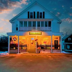 Mim's Market - MIM'S