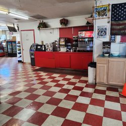 Crazy Fred's Truck Stop - Beverage Area