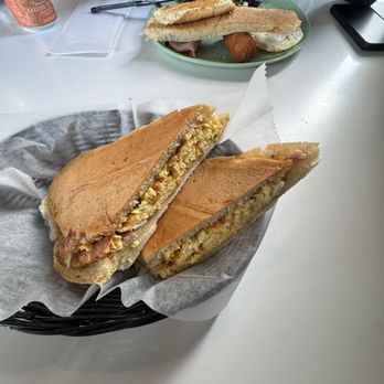 1928 Cuban Bistro - Baymeadows - Mezclado Sandwich - Cuban Near Me - Jacksonville, Florida 1928 Cuban Bistro - Baymeadows - Mezclado Sandwich - Cuban Near Me - Jacksonville, Florida