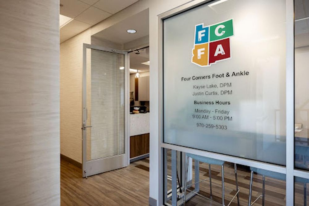 FOUR CORNERS FOOT & ANKLE Updated October 2024 1266 Escalante Dr