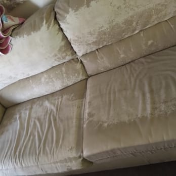 Beach Colony Resort - Outdated peeling pleather couch - Resorts Near Me - Myrtle Beach, South Carolina Beach Colony Resort - Outdated peeling pleather couch - Resorts Near Me - Myrtle Beach, South Carolina