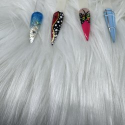 Daelycyous Nail Designs