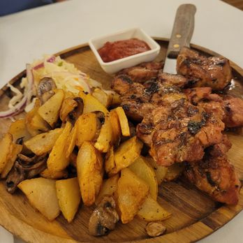 Traktir - Tarzana - Pork Shashlik. Very good - Ukrainian Near Me - Los Angeles, California Traktir - Tarzana - Pork Shashlik. Very good - Ukrainian Near Me - Los Angeles, California