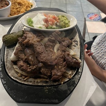 Samantha's Restaurant - Fajitas - Mexican Near Me - Silver Spring, Maryland