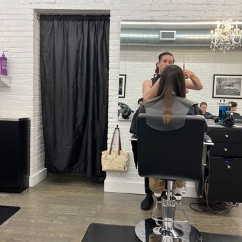 Shampoo Avenue B - Hair Salons Near Me - New York, New York Shampoo Avenue B - Hair Salons Near Me - New York, New York