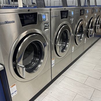 Oceanside Laundry - Brand new 4 load (40lb) washers! - Laundromat Near Me - Oceanside, California Oceanside Laundry - Brand new 4 load (40lb) washers! - Laundromat Near Me - Oceanside, California