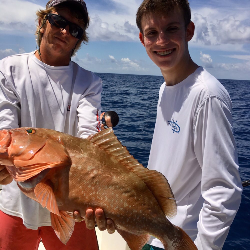 Daisy Mae Fishing Charters - Big fat red grouper - Fishing Near Me - Dunedin, Florida Daisy Mae Fishing Charters - Big fat red grouper - Fishing Near Me - Dunedin, Florida