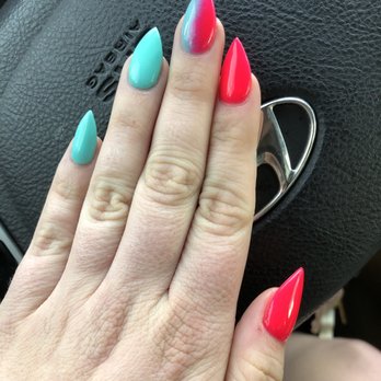 Nails Euphoria Avery Ranch - Nailfie- neon fade = life! #nailsbykim - Nail Salons Near Me - Austin, Texas