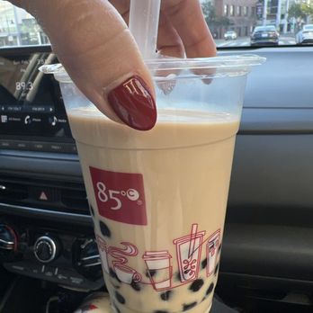 85°C Bakery Cafe-Glendale - Iced drink doesn't even get ice!!! - Bakeries Near Me - Glendale, California 85°C Bakery Cafe-Glendale - Iced drink doesn't even get ice!!! - Bakeries Near Me - Glendale, California