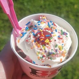 Cherries Jubilee Hot Fudge Sundae Cherries Jubilee Hot Fudge Sundae