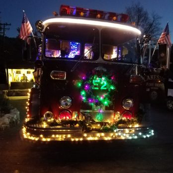 Idyllwild - Holiday spirit! - Local Flavor Near Me