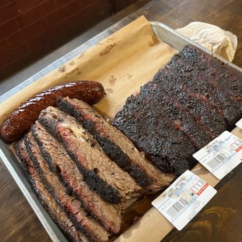 Hutchins BBQ - Barbeque Near Me - Frisco, Texas