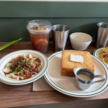 Liu’s Cafe - Spicy wontons, iced tea, french toast - Taiwanese Near Me - Los Angeles, California Liu’s Cafe - Spicy wontons, iced tea, french toast - Taiwanese Near Me - Los Angeles, California