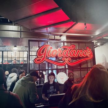 Giordano's - Lobby - Pizza Near Me - Chicago, Illinois Giordano's - Lobby - Pizza Near Me - Chicago, Illinois