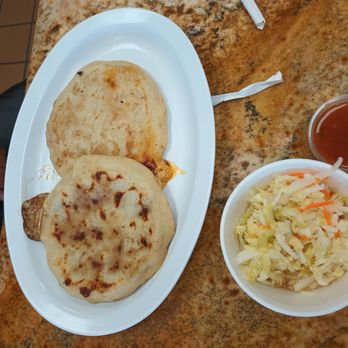 La Flor De Michoacan - Salvadoran Near Me - Sacramento, California