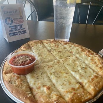 3 Guys Pizza Pies - Cheese bread - Pizza Near Me - Lakeland, Tennessee 3 Guys Pizza Pies - Cheese bread - Pizza Near Me - Lakeland, Tennessee