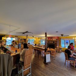 Mountainside Smokehouse and Grill