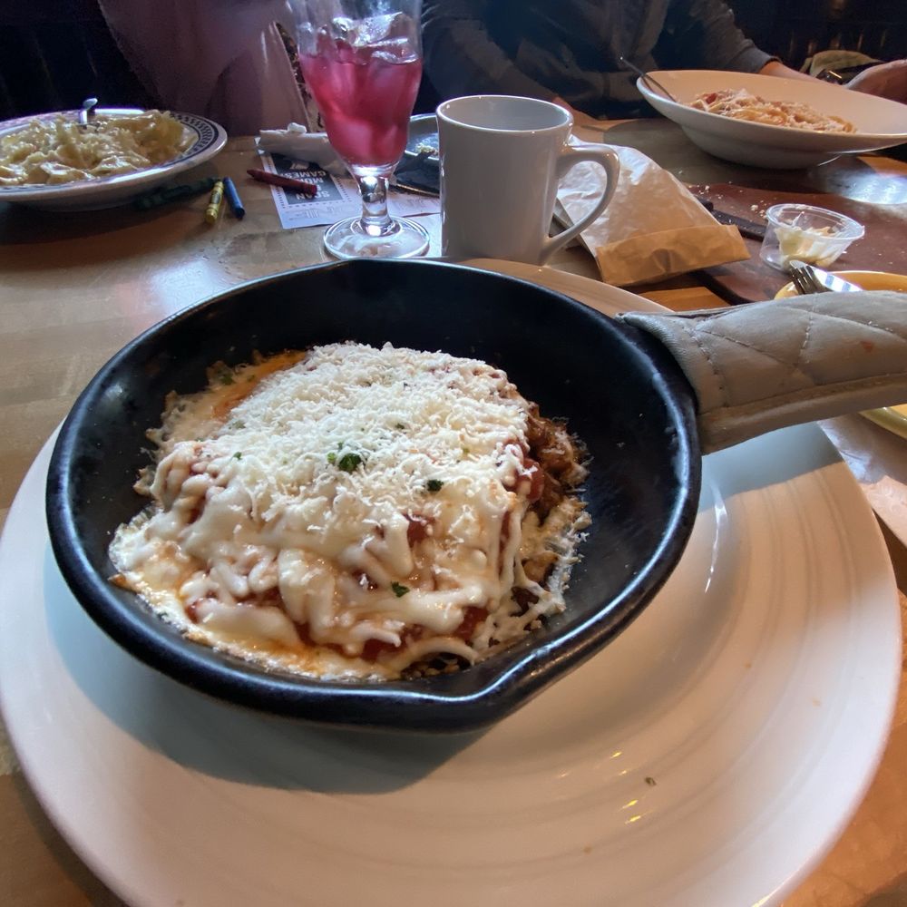 East Side Mario's - Lasagna - Pizza Near Me - Belleville, Ontario East Side Mario's - Lasagna - Pizza Near Me - Belleville, Ontario