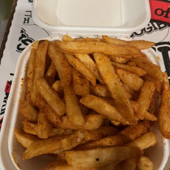 Uncle Oogie's - Devils Blend Fries, crispy, well seasoned with a slight kick. - Pizza Near Me - Sea Isle City, New Jersey Uncle Oogie's - Devils Blend Fries, crispy, well seasoned with a slight kick. - Pizza Near Me - Sea Isle City, New Jersey