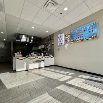 Y Bubble - the inside of a fast food restaurant - Bubble Tea Near Me - Universal City, Texas