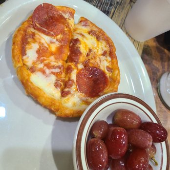 Brandon's Diner - Kids pepperoni pizza with grapes - Diners Near Me - Moreno Valley, California