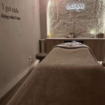 LOAM Wellness & Spa - Massage room - Day Spas Near Me - Las Vegas, Nevada LOAM Wellness & Spa - Massage room - Day Spas Near Me - Las Vegas, Nevada