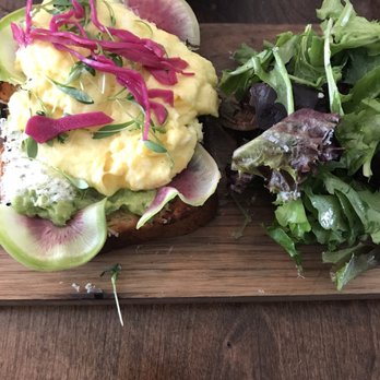 Maestro Restaurant - The avocado toast - Cocktail Bars Near Me - Pasadena, California Maestro Restaurant - The avocado toast - Cocktail Bars Near Me - Pasadena, California
