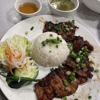 Com Tam Thien Huong - BBQ Chicken & Rice - Vietnamese Near Me - San Jose, California Com Tam Thien Huong - BBQ Chicken & Rice - Vietnamese Near Me - San Jose, California