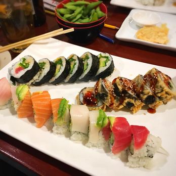 Oishi Sushi - Mexican maki, rainbow roll, and I can't remember the other one! - Sushi Bars Near Me - Willowbrook, Illinois