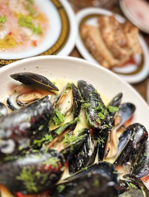 FET-FISK restaurant + bar by null