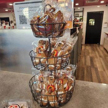 Three Brothers Bakery - Thanksgiving cookies. They do gingerbread year round! - Bakeries Near Me - Houston, Texas Three Brothers Bakery - Thanksgiving cookies. They do gingerbread year round! - Bakeries Near Me - Houston, Texas