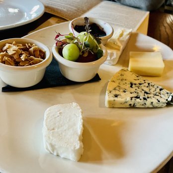 Rivermarket Bar and Kitchen - Cheese Plate - New American Near Me - Tarrytown, New York