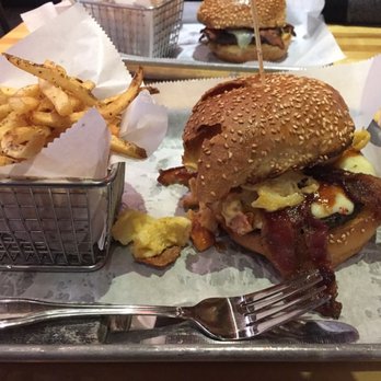 Brgr Stop - Mac daddy - Burgers Near Me - Coconut Creek, Florida