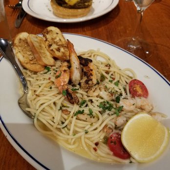 Hudson House - Shrimp scampi and the cheeseburger. - Seafood Near Me - Addison, Texas