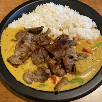 HUNGRY BOY Thai Cafe' - Yellow Curry - Thai Near Me - Fountain Valley, California