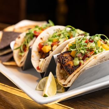 AceBounce - MAHI MAHI TACOS - Cocktail Bars Near Me - Chicago, Illinois