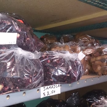 El Torito - a variety of fruits and vegetables on a shelf - Bakeries Near Me - Portland, Oregon El Torito - a variety of fruits and vegetables on a shelf - Bakeries Near Me - Portland, Oregon