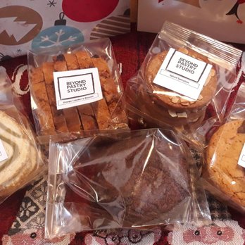 Beyond Pastry Studio - 2021 Cookie Collection - Bakeries Near Me - Honolulu, Hawaii