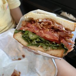 BLT