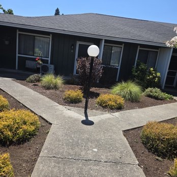 Sharkbait & Sons - Lawn Services Near Me - White City, Oregon Sharkbait & Sons - Lawn Services Near Me - White City, Oregon