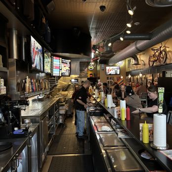 JL Beers - Burgers Near Me - Sioux Falls, South Dakota