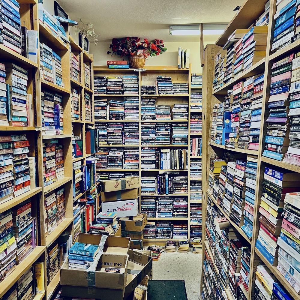 JLM Bookstore - Used Bookstore Near Me - Cambria, California JLM Bookstore - Used Bookstore Near Me - Cambria, California
