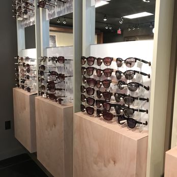 Fossil Outlet - Accessories Near Me - Pottstown, Pennsylvania